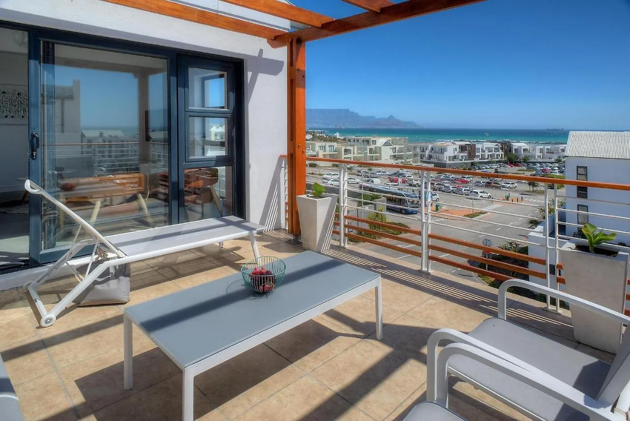 Azure 216 Apartment Bloubergstrand